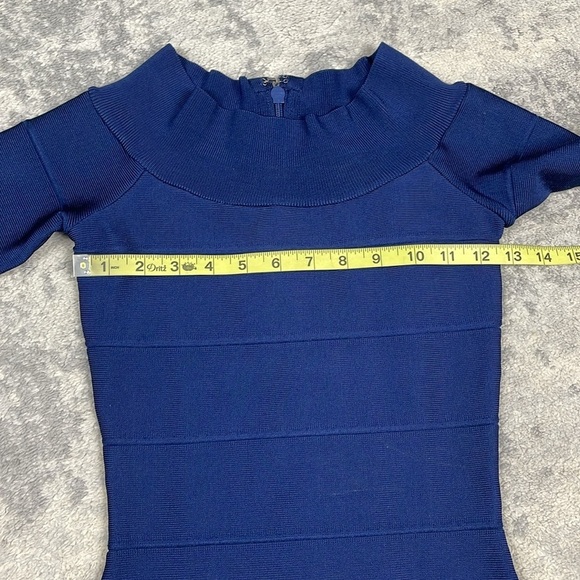 NWT Herve Leger Off The Shoulder Bandage Bodycon Top Classic Blue Sz XS - Picture 8 of 11